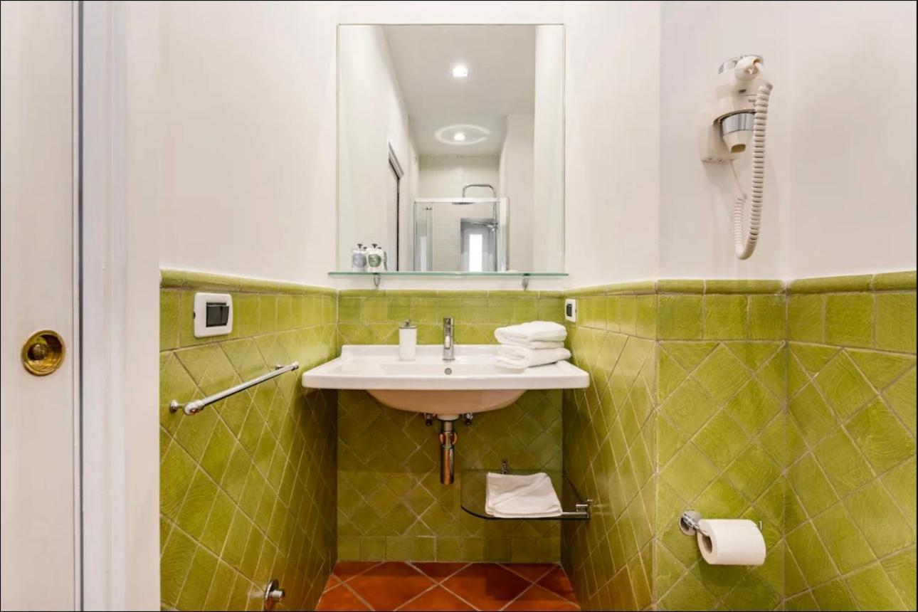Fori Imperiali Luxe Mansion Hotel Rome Exterior photo