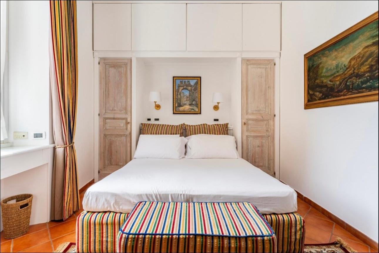 Fori Imperiali Luxe Mansion Hotel Rome Exterior photo